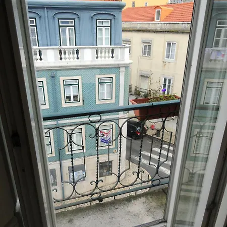 Lisbon Experience Apartments Principe Real Apartment *